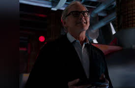 DC's Legends of Tomorrow: Season 1: Star City 2046