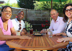 Kirstie and Phil's Love It or...