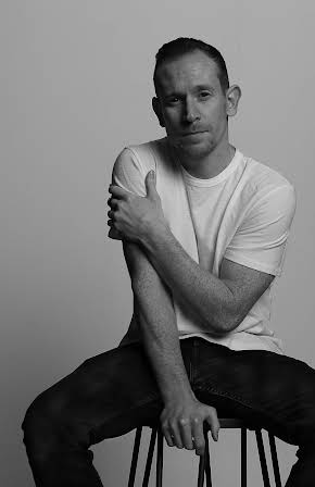 Daniel Hilt as 