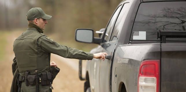 00:45: Louisiana Law (S1 E6) (S1) | Animal Planet | 1/9 2026