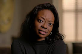 Desperately Seeking Soulmate: Escaping Twin Flames Universe: Welcome to the Party