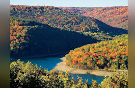 The American West: History, Myth, and Legacy: Venturing beyond the Appalachians