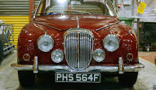 Bangers & Cash (S5 E12)