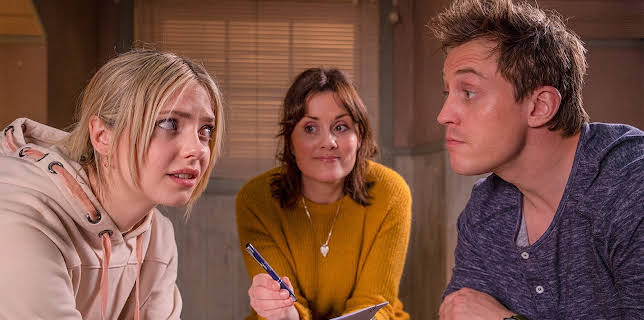 18:35: Familien Lykke: Hvis om atte er som matte | NRK 3 | 2/8 2026