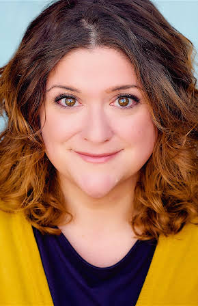 Zabeth Russell as Elaine