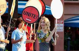 Enlightened: Season 1: Comrades Unite!