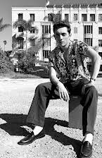 Jack Romano som Sid Perelman