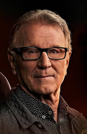Finn Nielsen as 