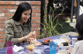 Take Out with Lisa Ling, Season 1: Boyle Heights