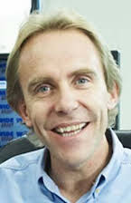 Wayne Hope som creator