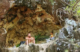 Naked and Marooned with Ed Stafford, Season 1: Dehydrated and Delirious