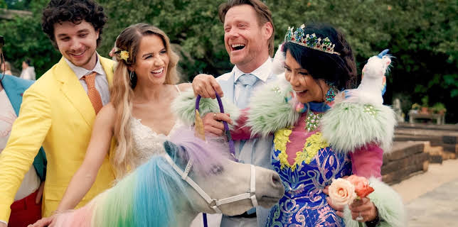 23:50: Heilt dronning!: Regnbogar og einhyrningar | NRK 1 | 11/2 2025