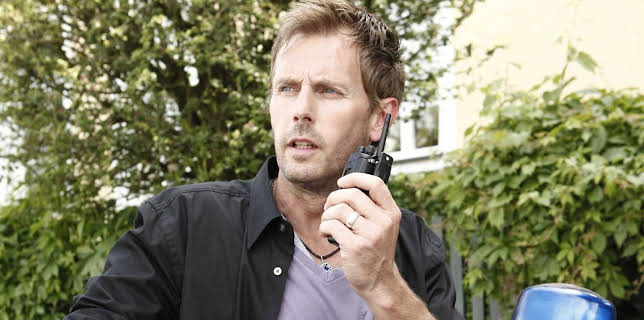 04:35: K11 - Kommissare im Einsatz | Sat1 Gold | 12/20 2025