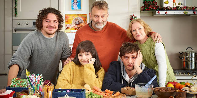 10:40 PM: Outnumbered | BBC One Wales | 12/23 2025