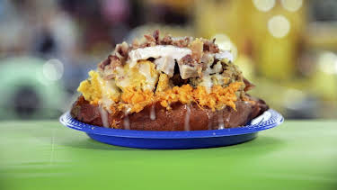 05:45: Crazy Food USA - Wir frittieren (fast) alles! | ProSieben Maxx | 4/2 2026