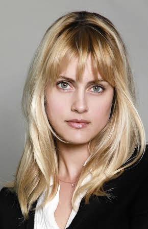 Tamara Krcunovic as Receptionist