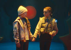 Girl Troop vs Aliens