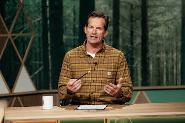 18:35: Praktisk info med Jon Almaas (S7 E3) (S7) | TVNorge | 7/29 2026