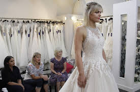 Say Yes to the Dress UK: Episode 15