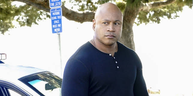 23:10: Navy CIS: L.A. | Sixx | 2/2 2026