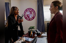 The Game, Season 1: Snips, Clips, Chair Sits