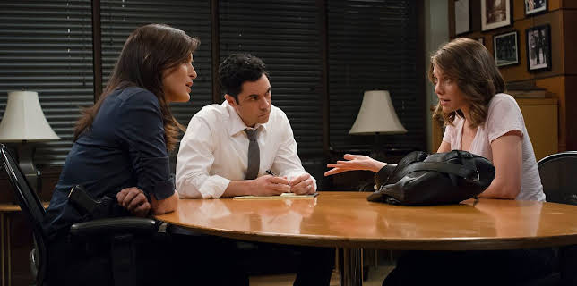 12:00 AM: Law & Order: Special Victims Unit (S14 E18) (S14) | 5 USA | 12/17 2025