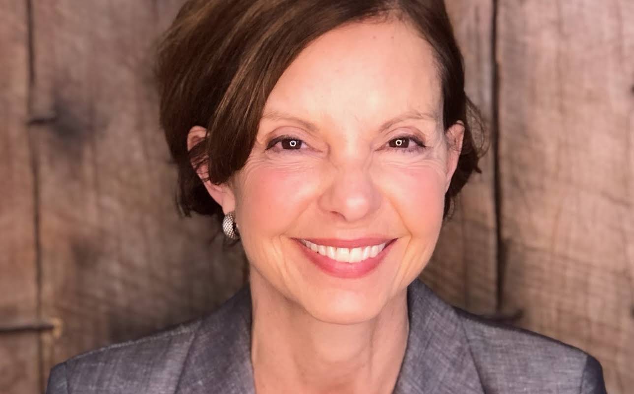 Joni E. Johnston