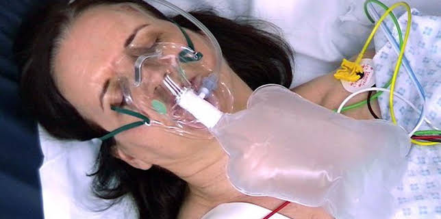 12:10 AM: 24 Hours in A&E | More 4 | 12/18 2025