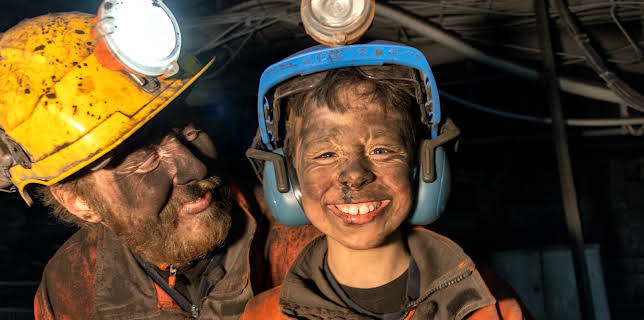 09:20: Bli med heim: Bur på Svalbard | NRK Super | 1/12 2026