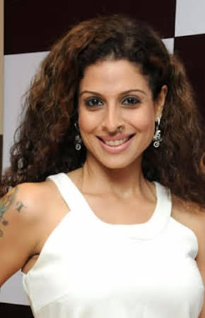 Tanaaz Currim Irani as 