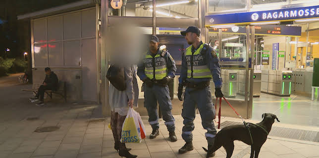 23:55: T-banen Stockholm (S6 E5) (S6) | MAX | 11/17 2025