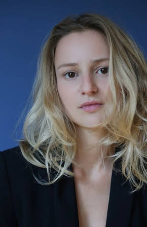 Tiphaine Daviot as 
