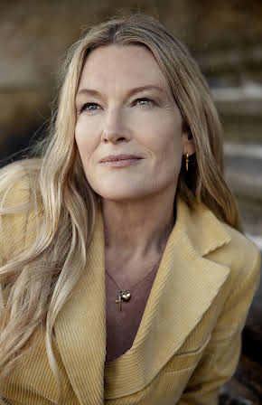 Anne-Grethe Bjarup Riis as 