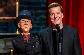 Jeff Dunham's Scrooged-Up Holiday Special - S1: Jeff Dunham's Scrooged-Up Holiday Special