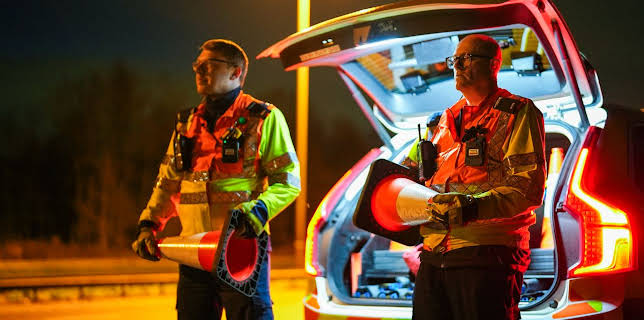 4:00 PM: The Motorway (S4 E9) (S4) | Paramount | 1/29 2026