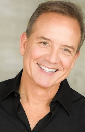 Tom Stoviak as Real Estate Agent