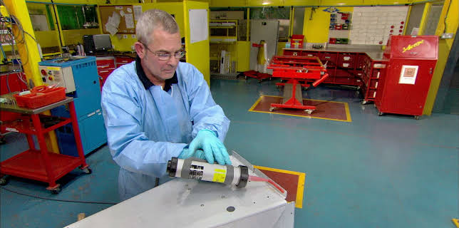 20:10: Hvordan den lages: Drømmebiler (S1 E1) (S1) | Discovery Science | 11/7 2025