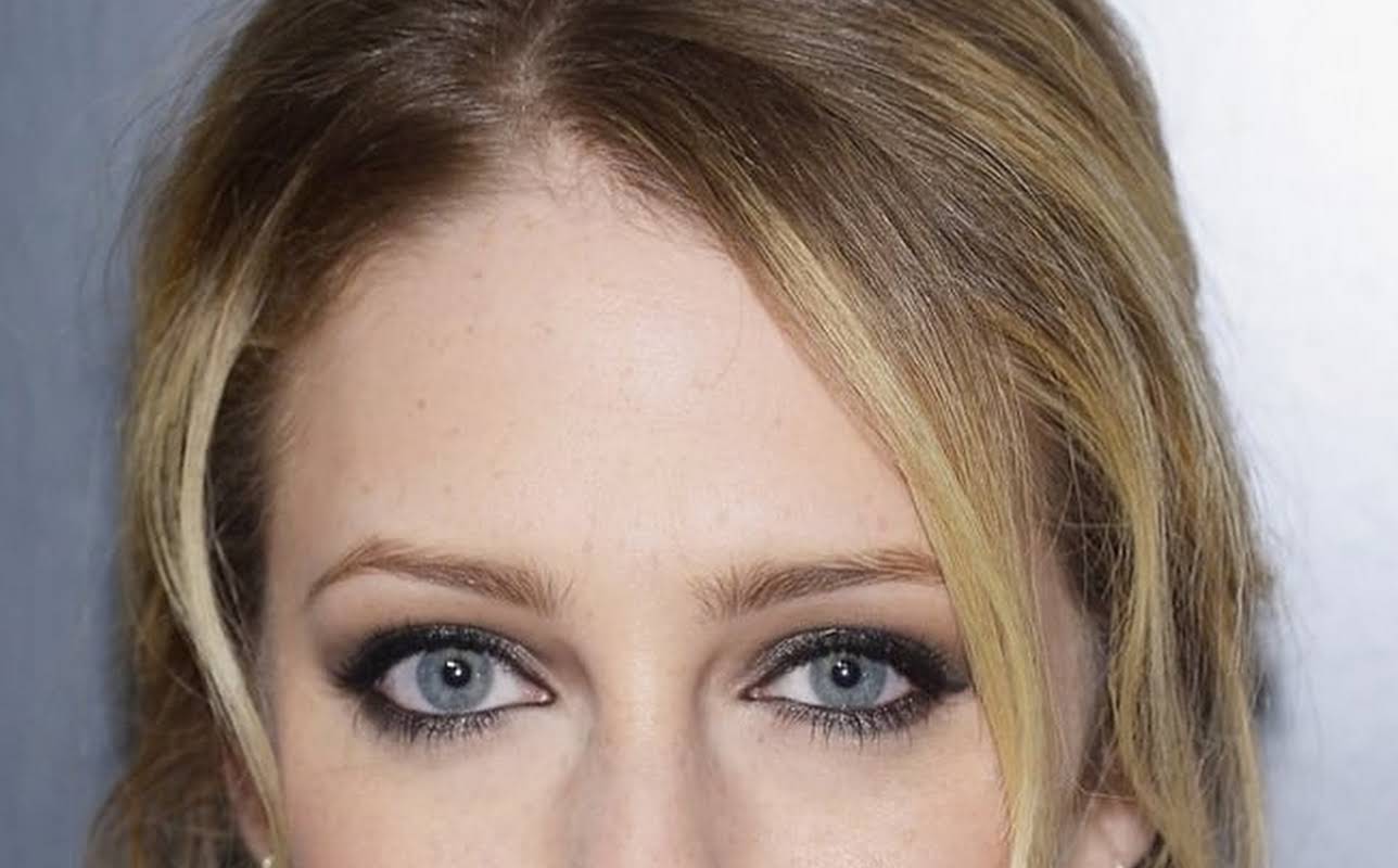 Carly Chaikin
