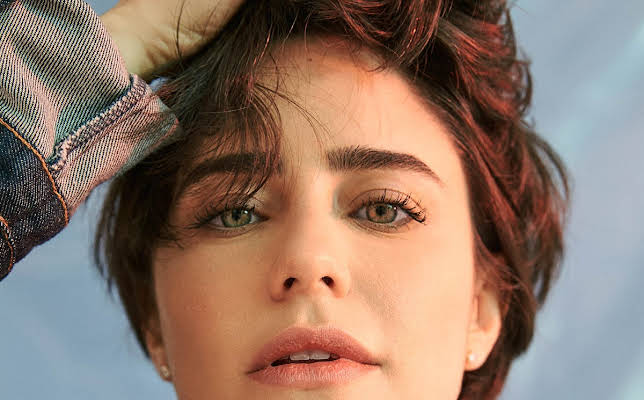 Fernanda Vasconcellos