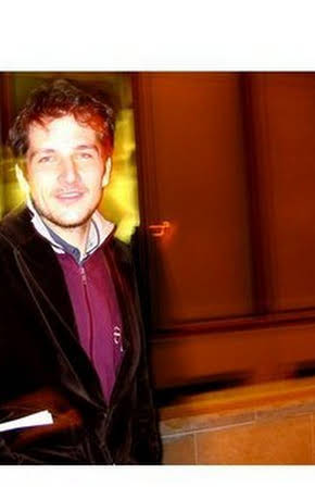 Stephan Littger as Director