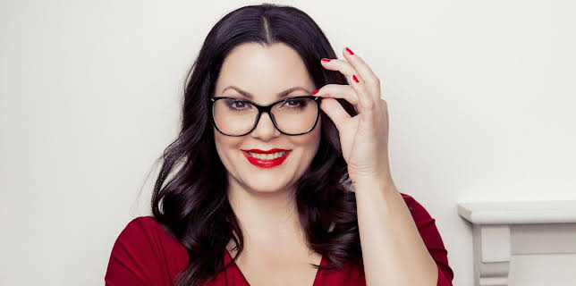 04:15: Tagesfrau | Sixx | 12/1 2025