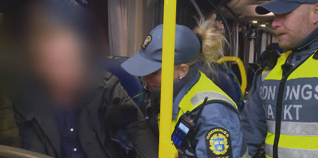 00:20: T-banen Stockholm (S9 E16) (S9) | MAX | 2/19 2026