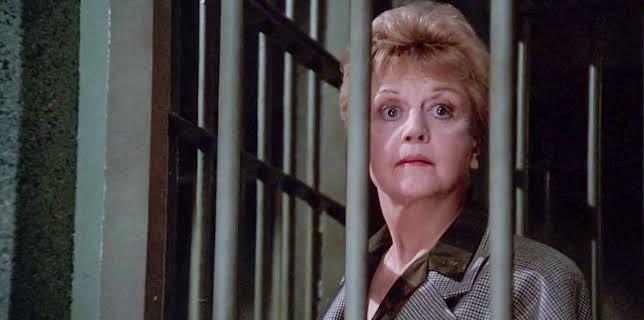1:00 PM: Murder She Wrote (S5 E1) (S5) | 5 Select | 11/8 2025