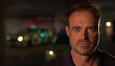 Traffic Cops (S8 E10)