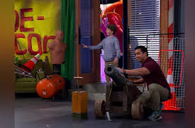 Bizaardvark Volume 1: Pretty-Con