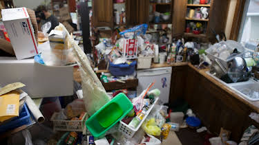 06:25: Hoarding: Buried Alive (S5 E17) (S5) | TLC | 5/7 2026