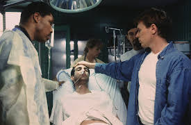 Akutten: 25. Sesongavslutning - Everything Old Is New Again