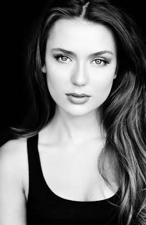 Chloe Babcook as 