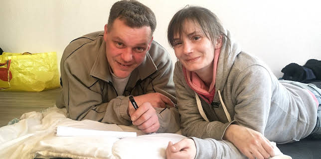 13:00: Armes Deutschland - Stempeln oder abrackern? (S3 E6) (S3) | RTL 2 | 12/3 2025