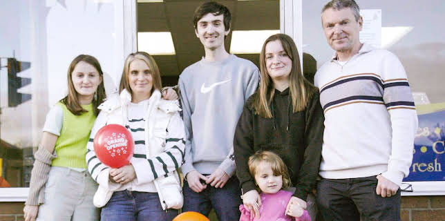 5:00 PM: 22 Kids & Counting (S3 E8) (S3) | 5 Star | 11/24 2025